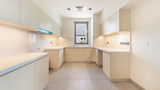 Brand new villa in Dubai Hills with modern design, picture 8