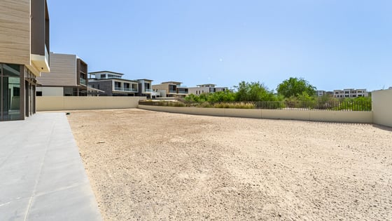 Brand new villa in Dubai Hills with modern design, picture 29
