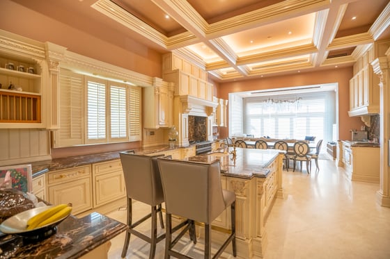 Excl | Golf View | Basement Parking | Best Deal, picture 5