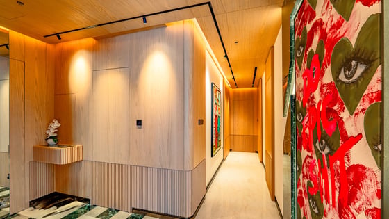 High-End Apartment on the Dubai Water Canal, picture 9