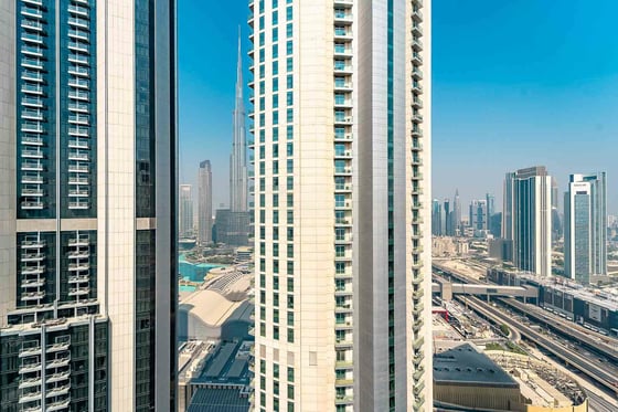 Iconic Panoramic Views| Burj View Outdoor Jacuzzi, picture 15