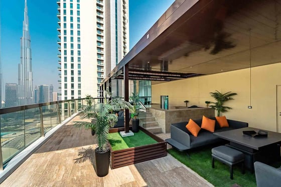 Iconic Panoramic Views| Burj View Outdoor Jacuzzi, picture 1