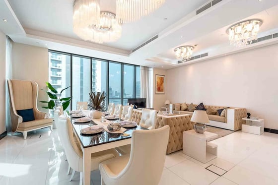 Iconic Panoramic Views| Burj View Outdoor Jacuzzi, picture 12