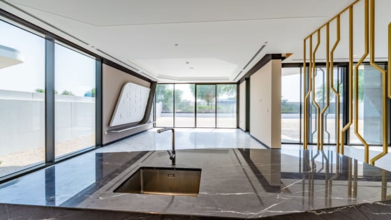 Stunning Contemporary Villa with Golf Views, picture 9