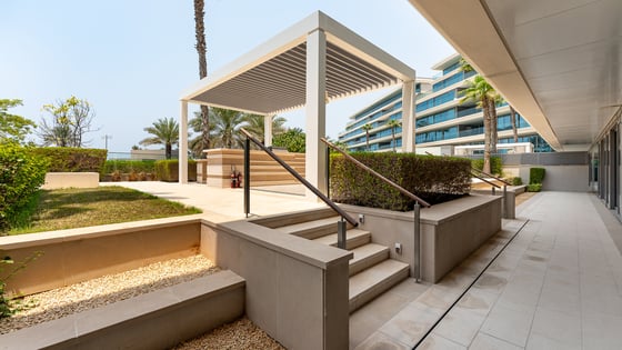 Luxurious mansion in Palm Jumeirah with sea view, picture 27