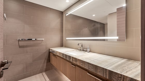 Luxurious mansion in Palm Jumeirah with sea view, picture 25