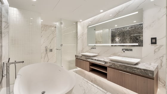 Luxurious mansion in Palm Jumeirah with sea view, picture 19