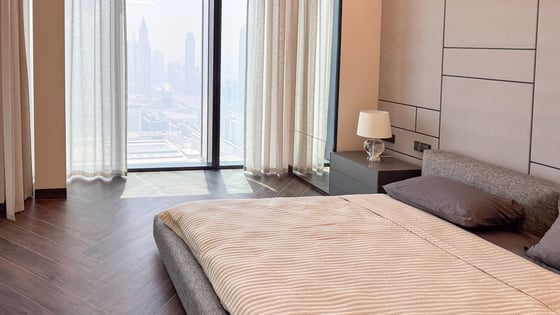 Upgraded duplex in Zaabeel 1 with beautiful finishes, picture 9
