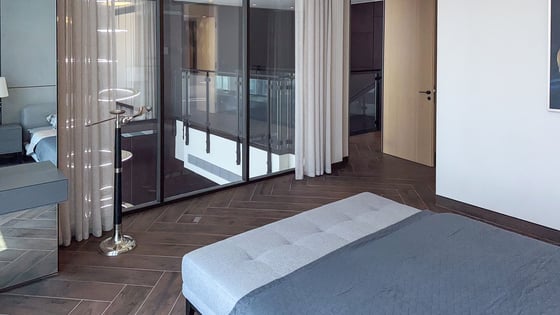 Upgraded duplex in Zaabeel 1 with beautiful finishes, picture 8