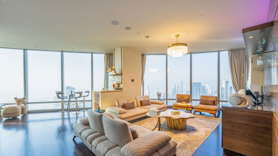 Refined Apartment in the Iconic Burj Khalifa, picture 1