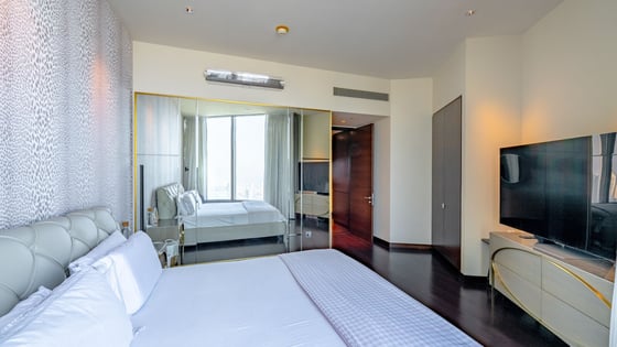 Refined Apartment in the Iconic Burj Khalifa, picture 11