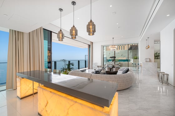 **Exquisite Turnkey 2BR Duplex with Private Pool**, picture 6