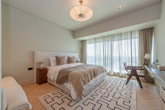 STUNNING | UPGRADED | 2BR DUPLEX W/ BALCONY, picture 12