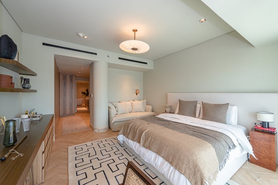 STUNNING | UPGRADED | 2BR DUPLEX W/ BALCONY, picture 11
