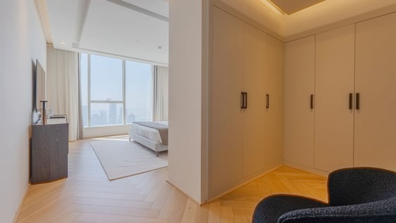 Limited Top Floor Luxury Avani Apartment with Panoramic Palm Views, picture 9