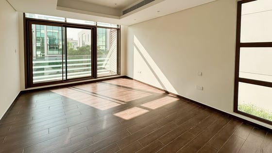 Elegant villa in Meydan with a spacious living area, picture 7