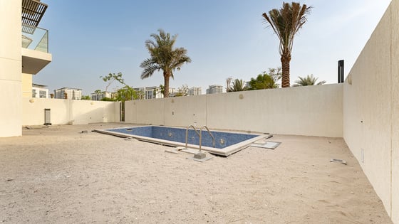 Exclusive and corner villa in MBR City with huge layout, picture 29