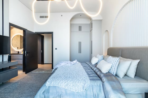 The Ultimate Penthouse by LIVE LARGE Collection, picture 16