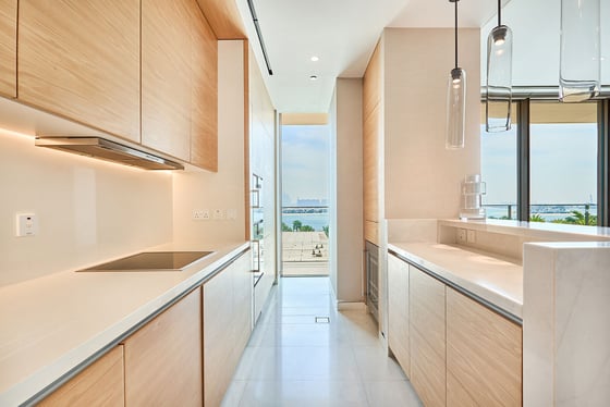 Prime Location | Skyline Views | Ready to Move In, picture 11