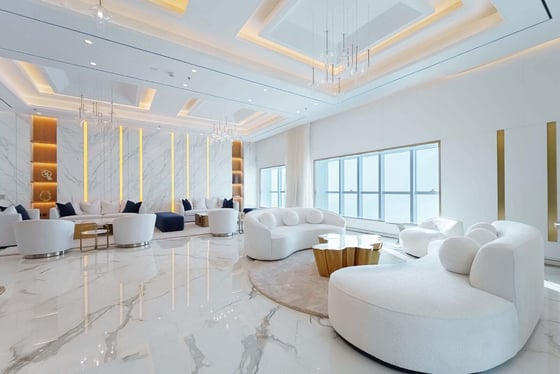 Prime Location | Skyline Views | Fully Furnished, picture 1