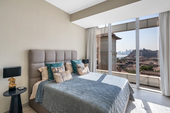 *One-Of-A-Kind with Burj, Sea and Skyline Views*, picture 10