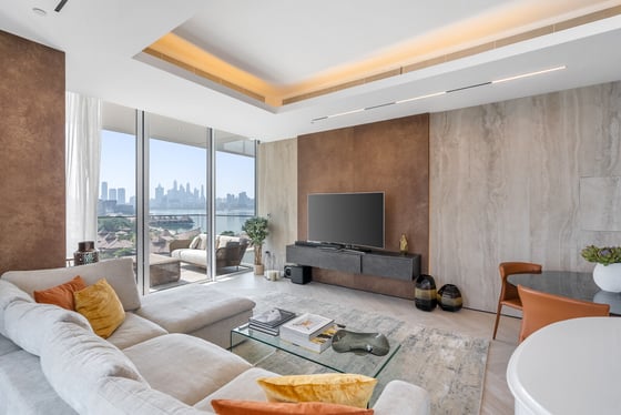 *One-Of-A-Kind with Burj, Sea and Skyline Views*, picture 4