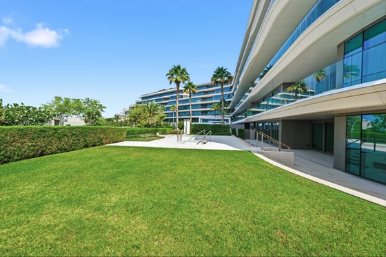 Brand New | Private Garden | Private Pool, picture 2