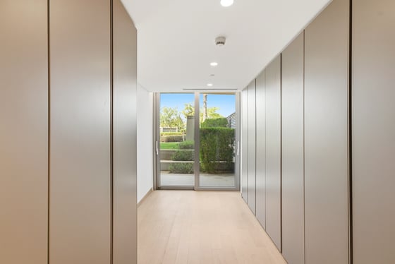 Brand New | Private Garden | Private Pool, picture 11