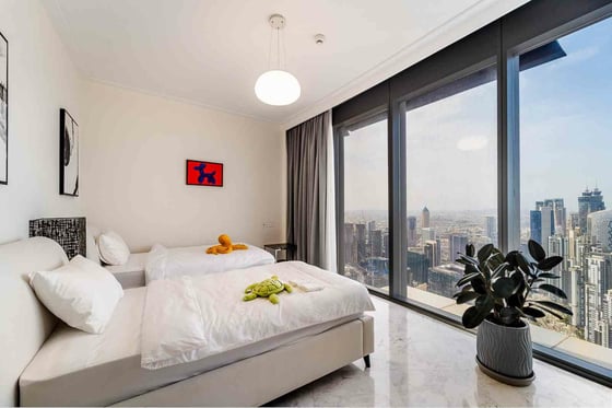 Luxury Furnished | Burj Khalifa View | Huge Layout, picture 4