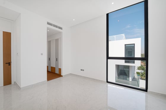 ** Prime Location | Lagoon View | 5 Bedrooms **, picture 14