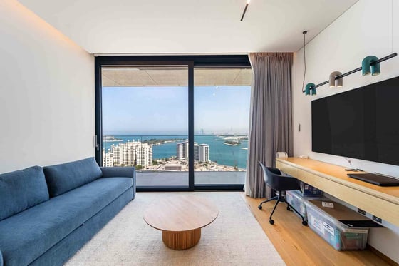 Fully Furnished | Ultra Luxury | Beachfront Living, picture 7
