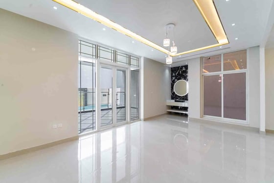 Twin Villa | Expansive Layout | Prime Location, picture 2