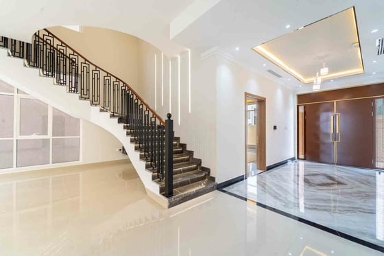 Twin Villa | Expansive Layout | Prime Location, picture 11