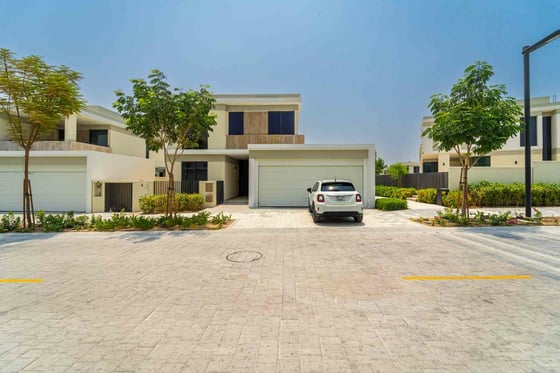 Corner Villa | Private Garden | Vacant, picture 30