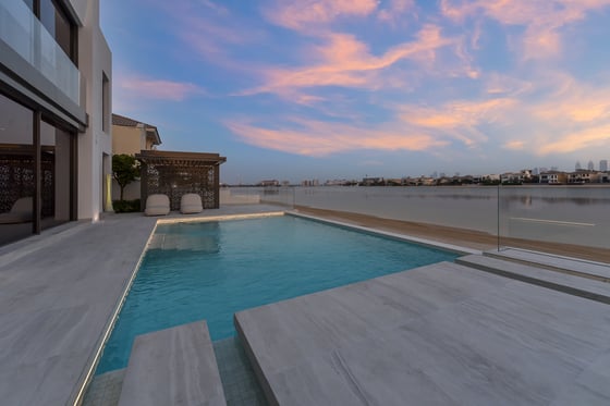 Exquisite Garden Home Villa Panoramic Sea and Skyline View, picture 18