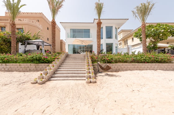 Best Priced Upgraded Garden Home Villa with Skyline View, picture 19