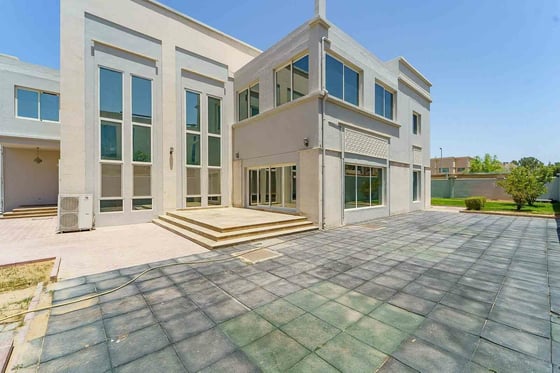 Huge Plot | Spacious | Prime Location | Vacant, picture 9