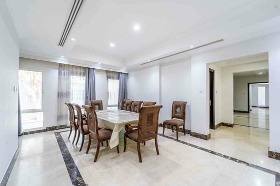 Huge Plot | Spacious | Prime Location | Vacant, picture 8