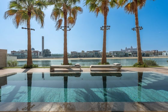 Upgraded 4 Bedroom Custom Built Villa Located on VIP Frond, picture 18