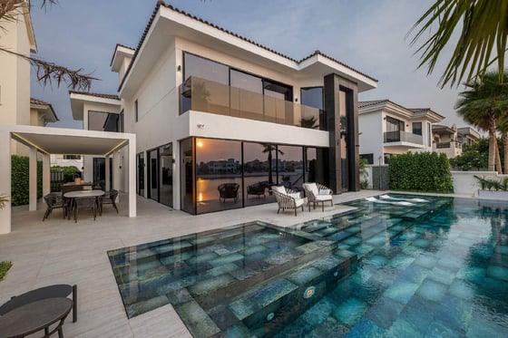 Fully Upgraded Garden Home Villa In Palm Jumeirah, picture 19