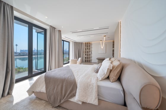 Fully Upgraded and Extended Garden Home with Skyline View, picture 8