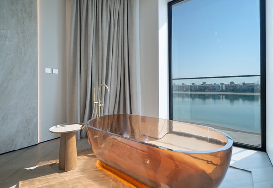 Fully Upgraded and Extended Garden Home with Skyline View, picture 12