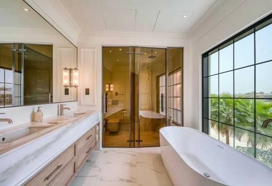 Fully Upgraded Grand Foyer Villa in Frond D, picture 12