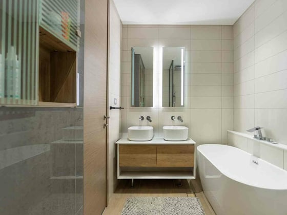Exclusive | Modern Living | Turnkey Home, picture 5