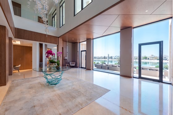 Upgraded Signature Villa in Palm Jumeirah, picture 2