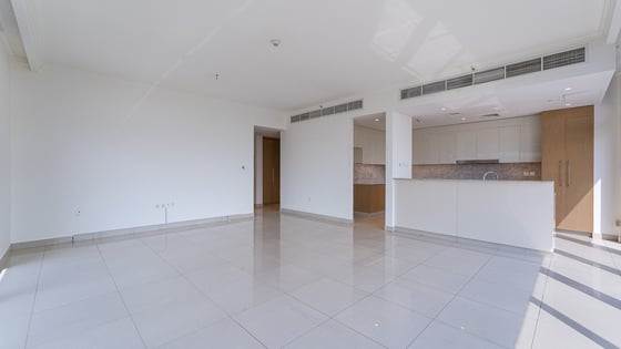 Corner apartment in Dubai Hills Estate with maids room, picture 2