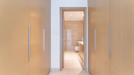 Corner apartment in Dubai Hills Estate with maids room, picture 12