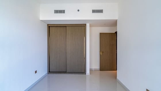 Full Sea View | High Floor | Grand Bleu Beachfront, picture 10