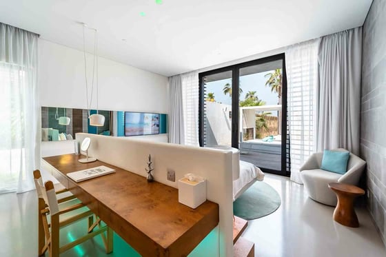 Private Beach and Pool | 5 Luxury | Hotel Living, picture 11