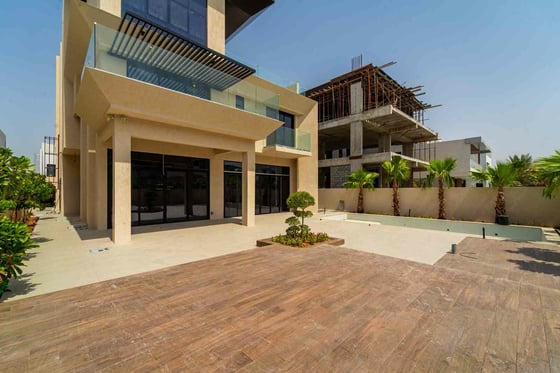 Custom Built | Private Pool | Fully Upgraded, picture 11